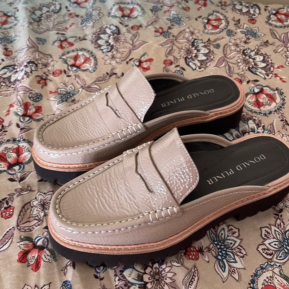 Donald J Pliner Lug Sole Mules